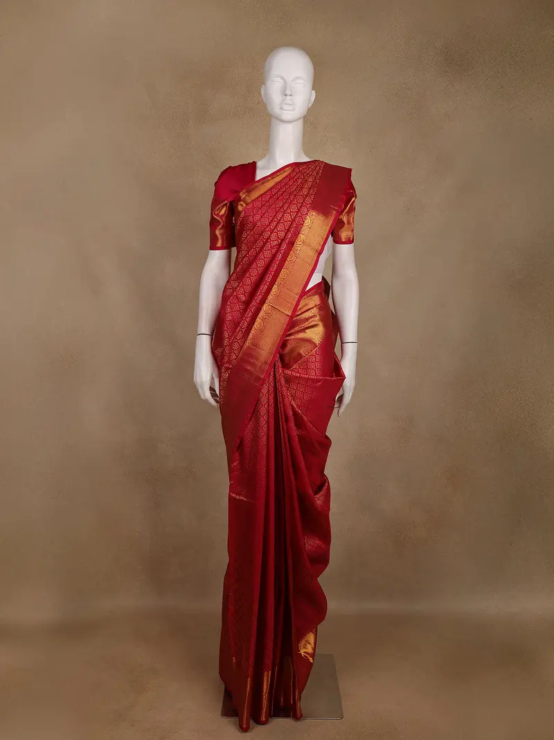 Red Diamond Butta Woven Pure Kanchipuram Silk Saree With Zari Border 1