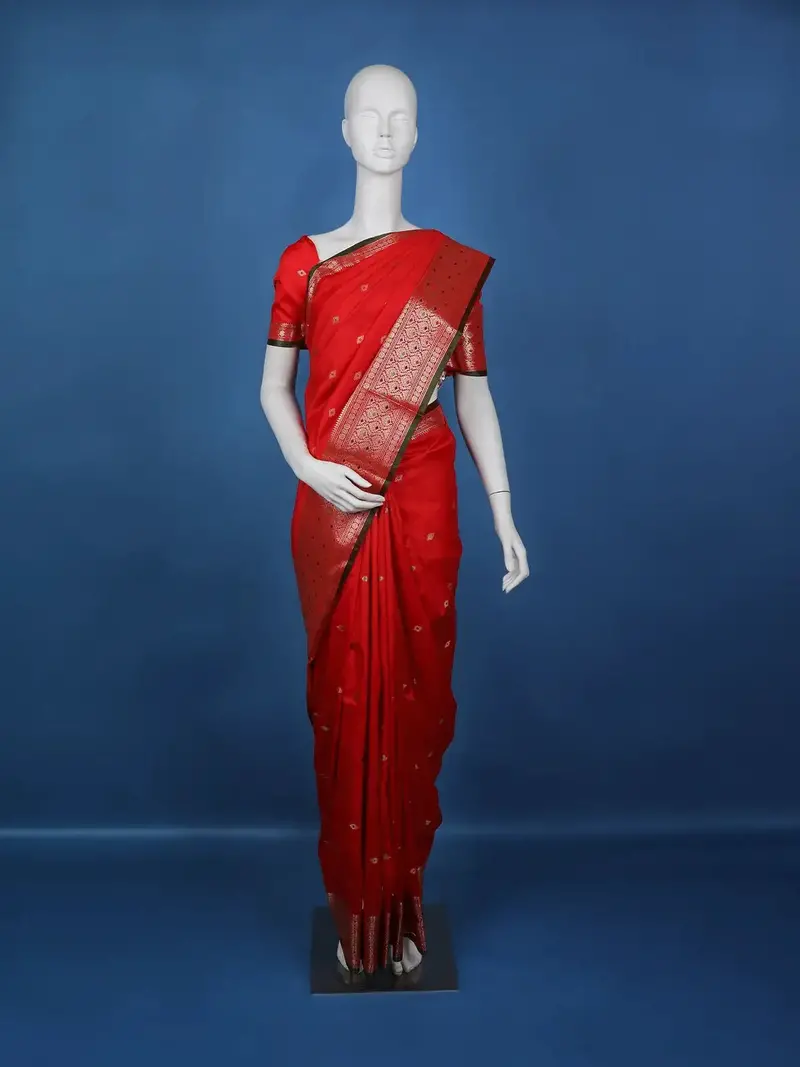 Red Diamond Designed Soft Silk Saree 1