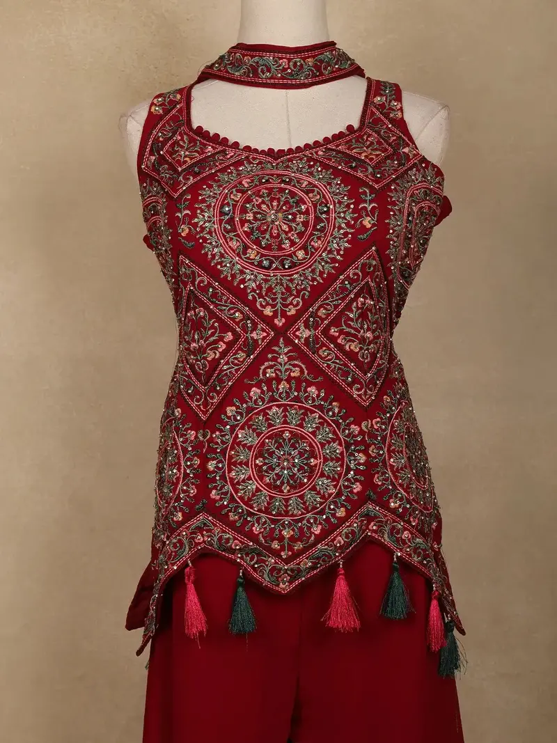 Red Embroidered Design Chiffon Palazzo Suit 2