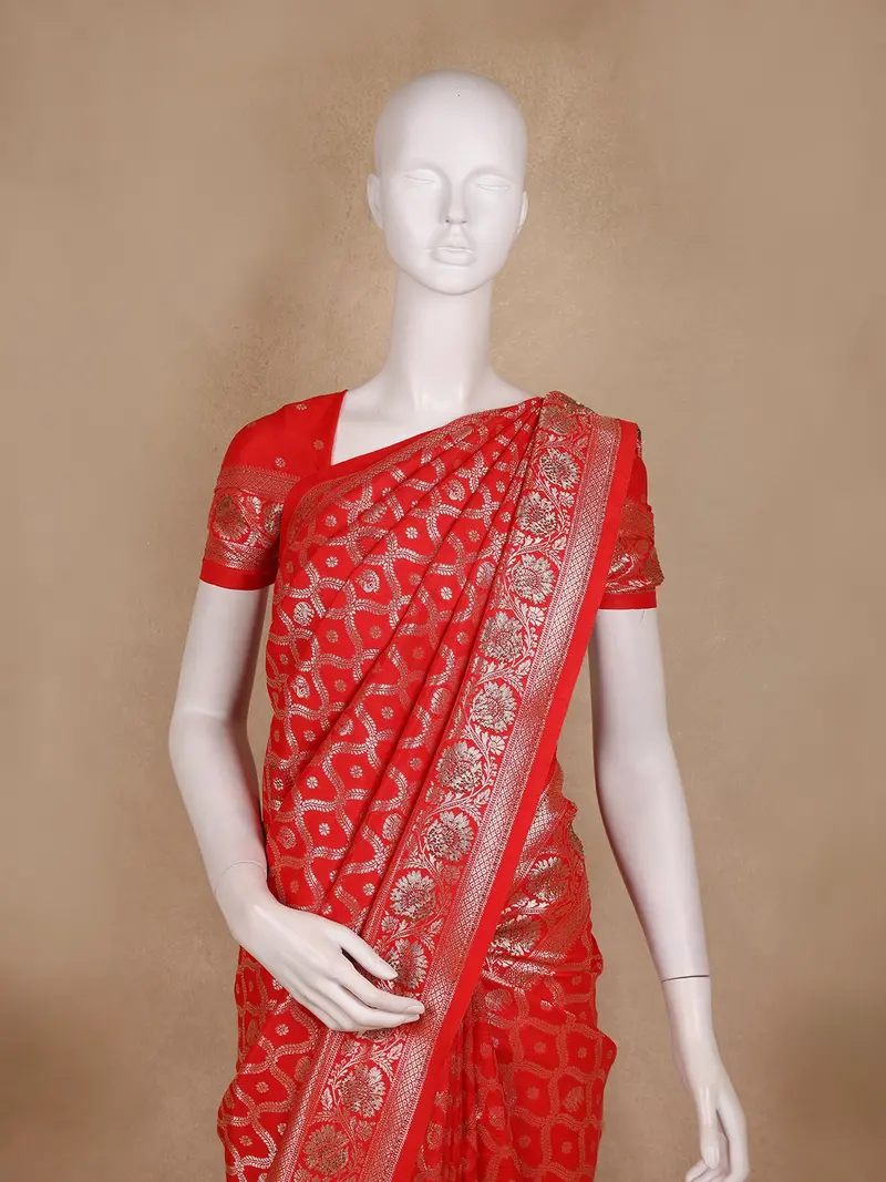 Red Floral Design Semi Banarasi Saree 2