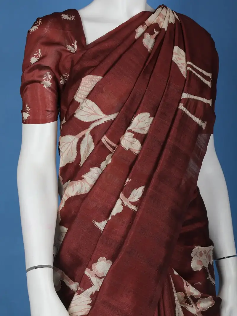 Red Floral Designed Semi Tussar Saree 2