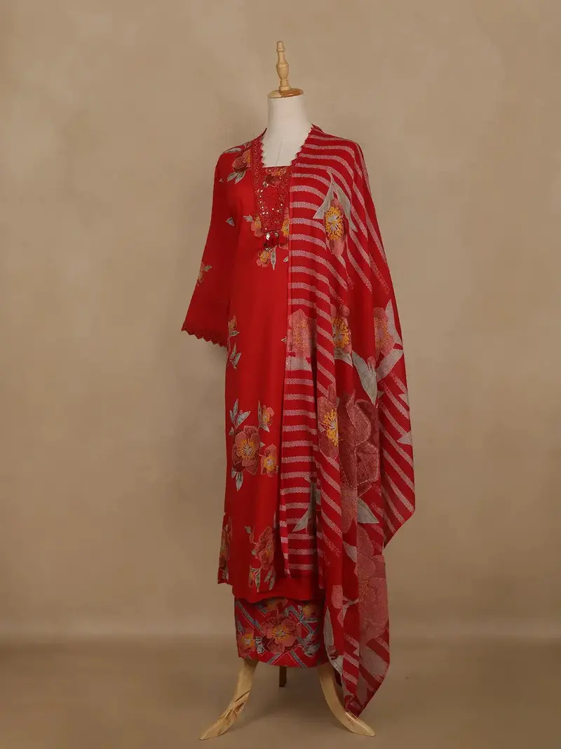 Red Floral Printed Cotton Salwar Suit With Dupatta 3