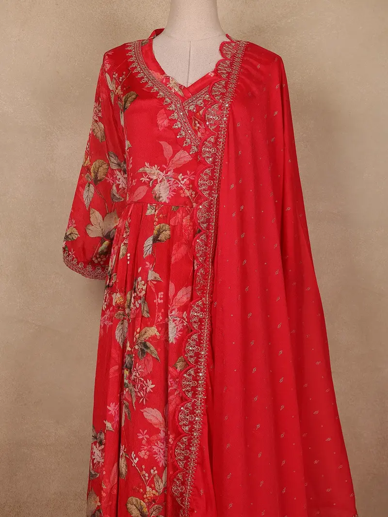 Red Floral Printed Crepe Salwar Suit With Dupatta 2