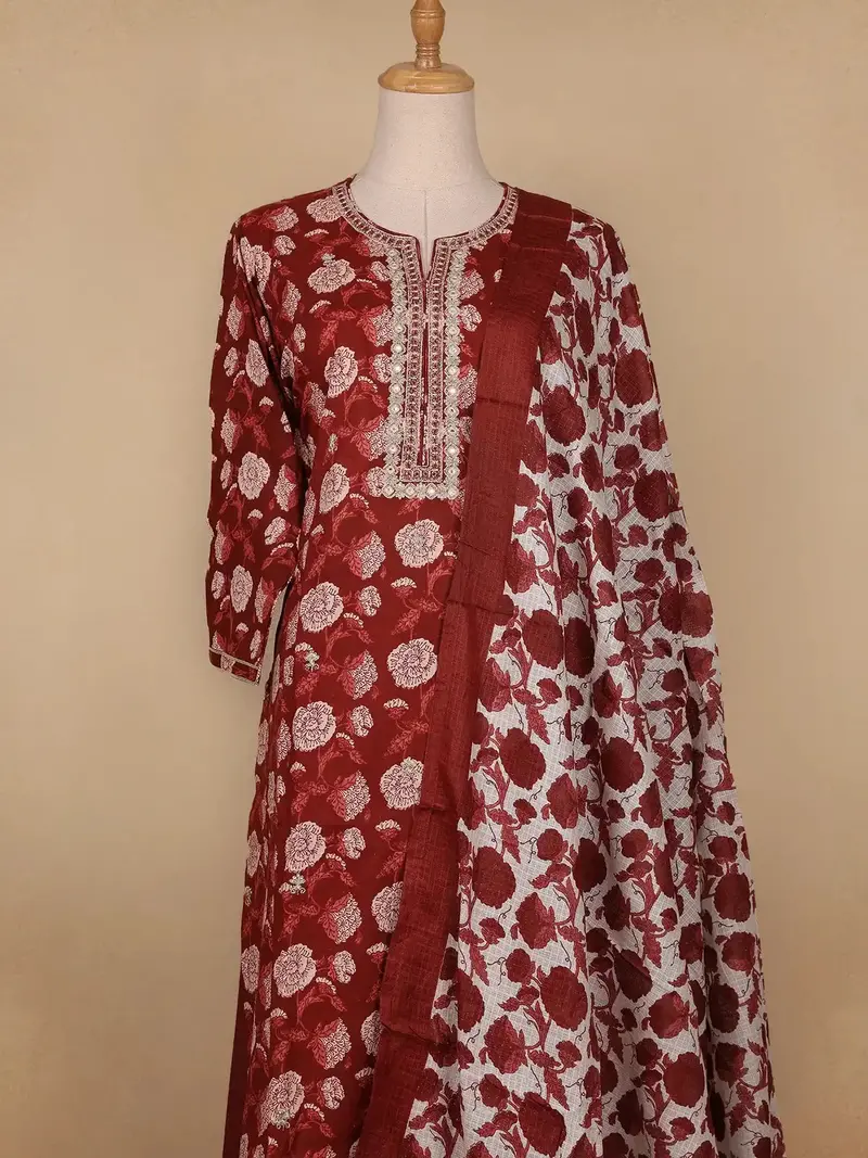 Red Floral Prints Cotton Straight Cut Salwar Suit 2