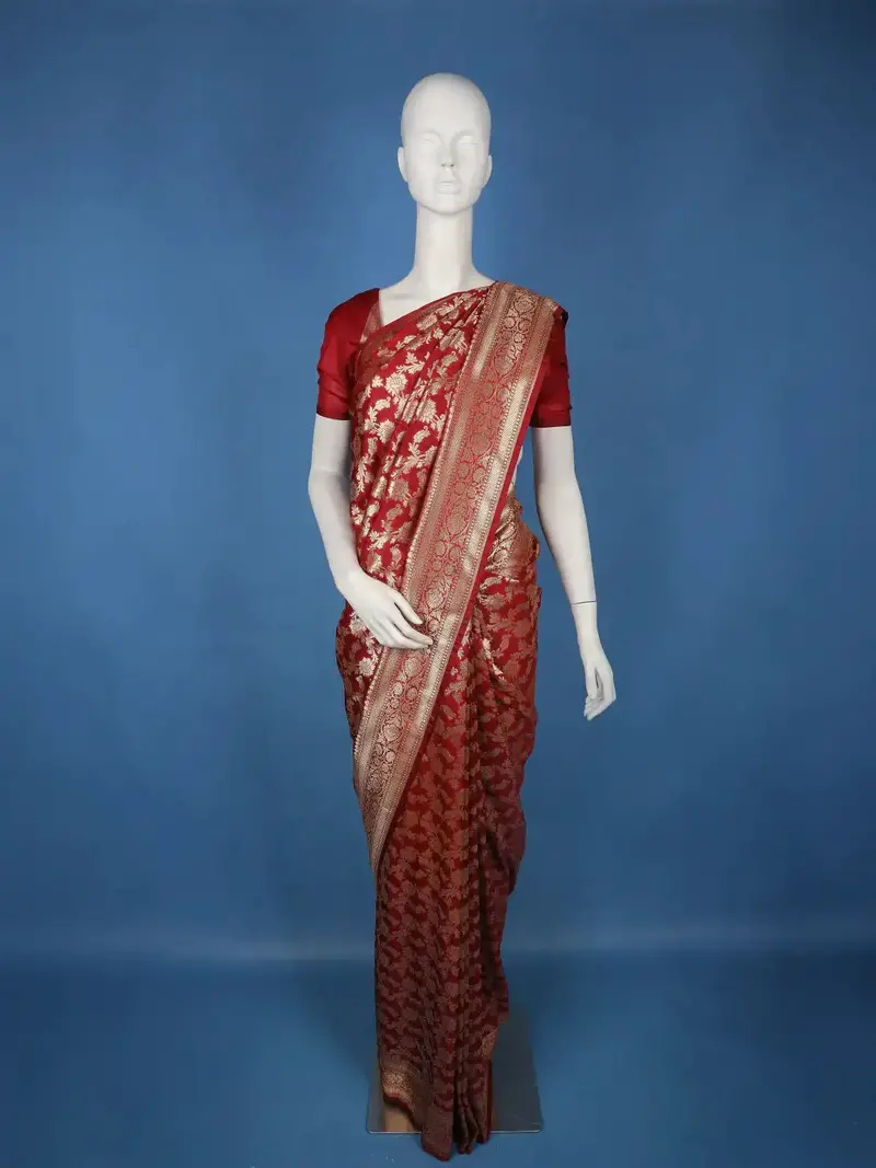 Red Floral Woven Banarasi Silk Saree With Zari Border 1