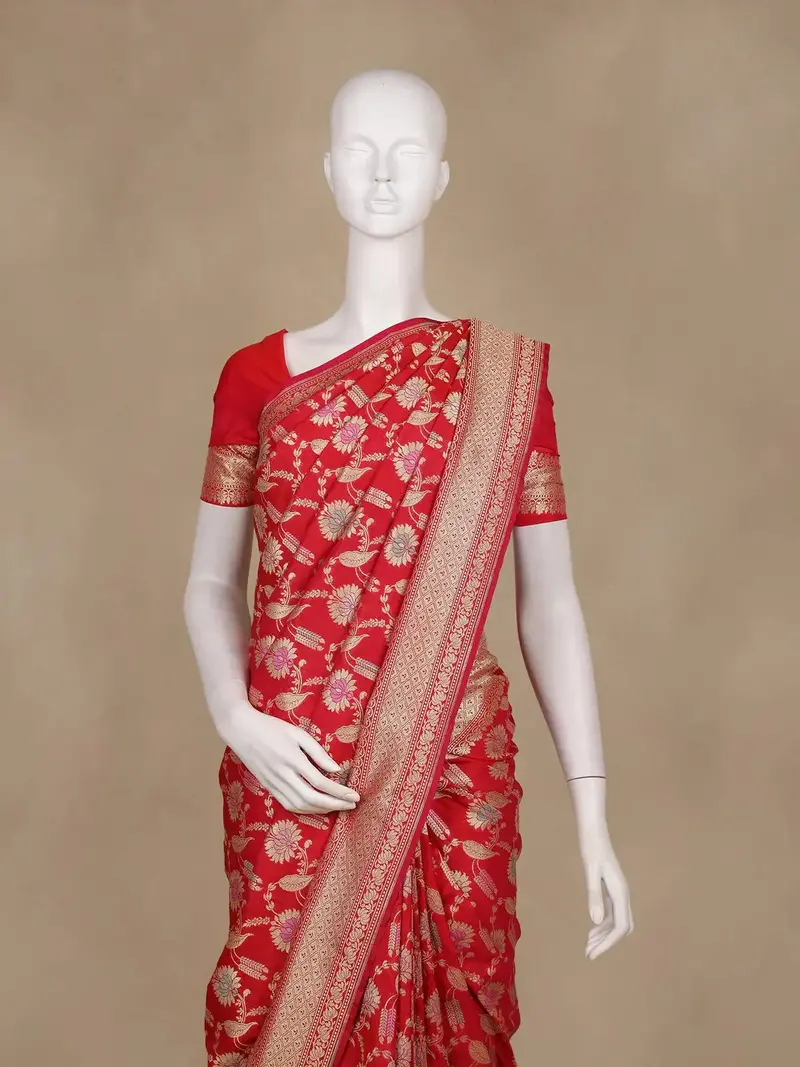 Red Floral Woven Banarasi Silk Saree With Zari Border 2