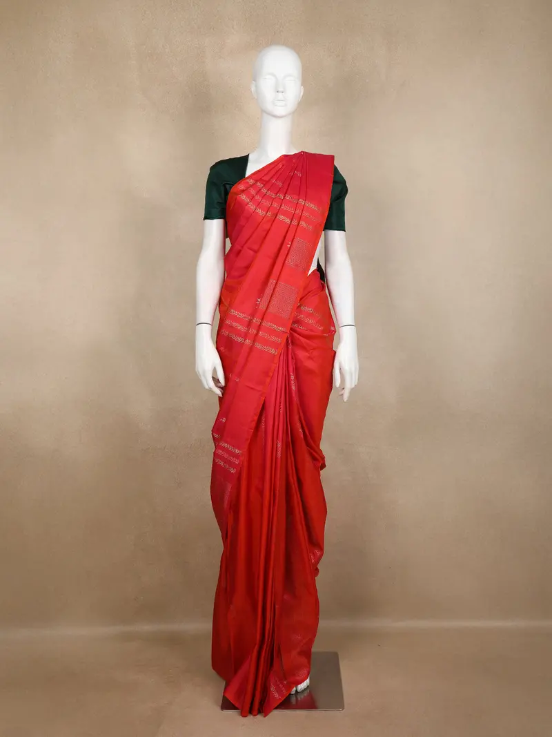 Red Floral Woven Kanchipuram Silk Saree 1