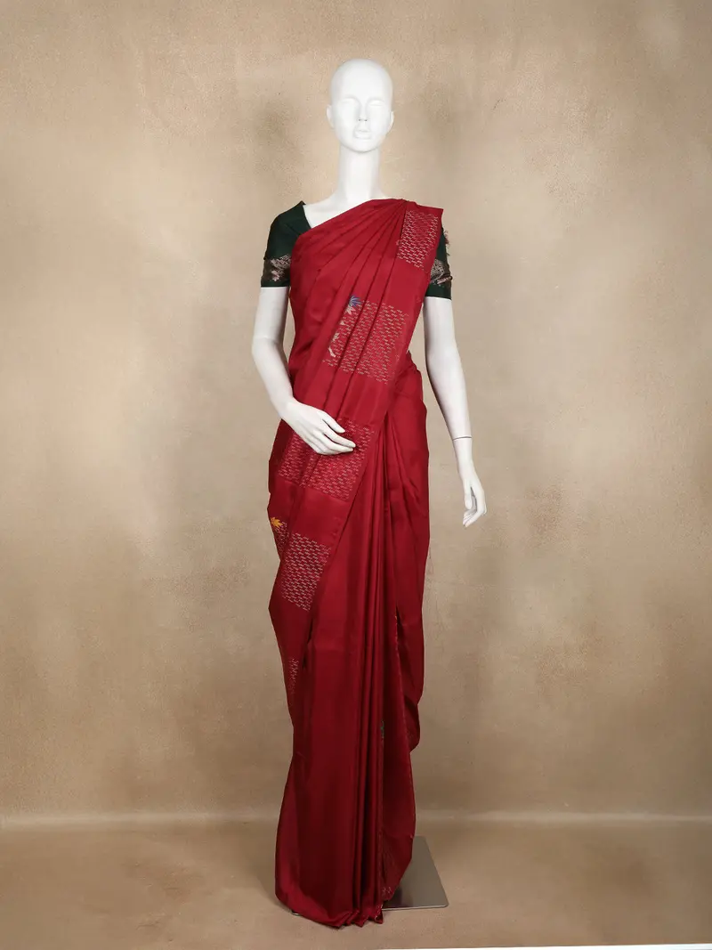 Red Floral Woven Kanchipuram Silk Saree 1
