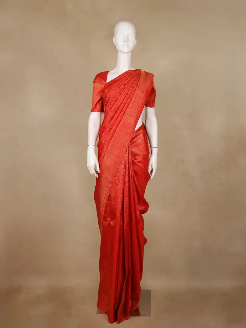 Red Floral Woven Pure Kanchipuram Silk Saree 1