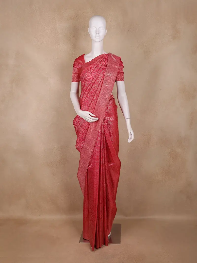 Red Floral Zari Woven Design Pure Kanchipuram Silk Saree 1
