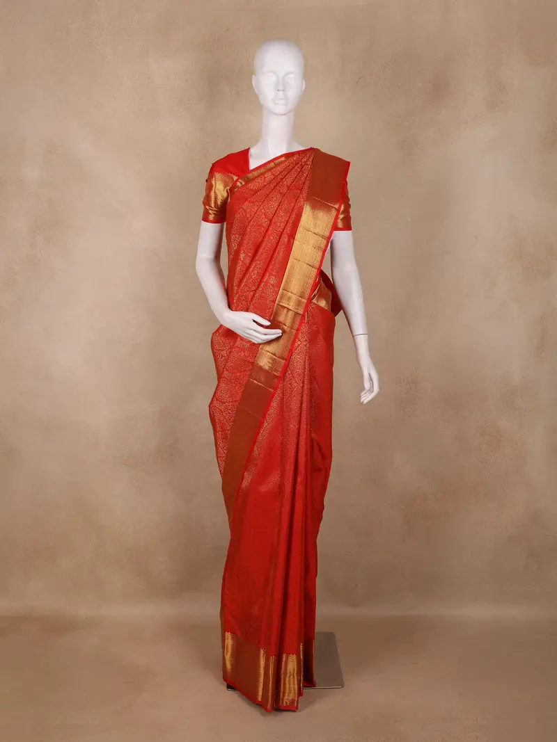 Red Floral Zari Woven Design Pure Kanchipuram Silk Saree 1