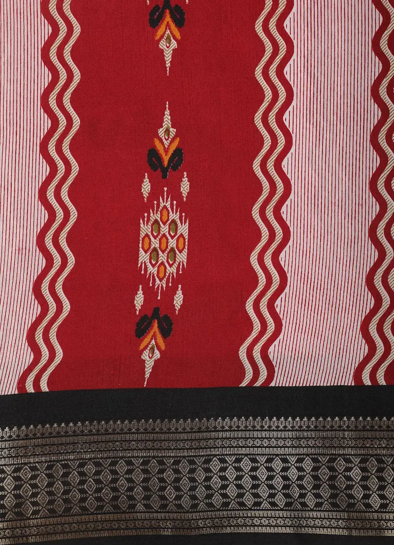 Red Geometric Ikat Woven Design Mixed Silk Cotton Saree With Contrast Border 2
