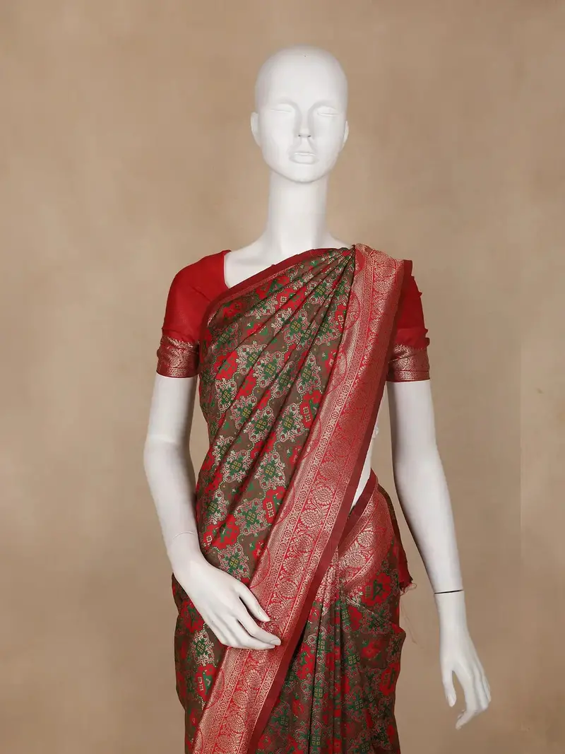 Red & Green Floral Design Banarasi Silk Saree 1