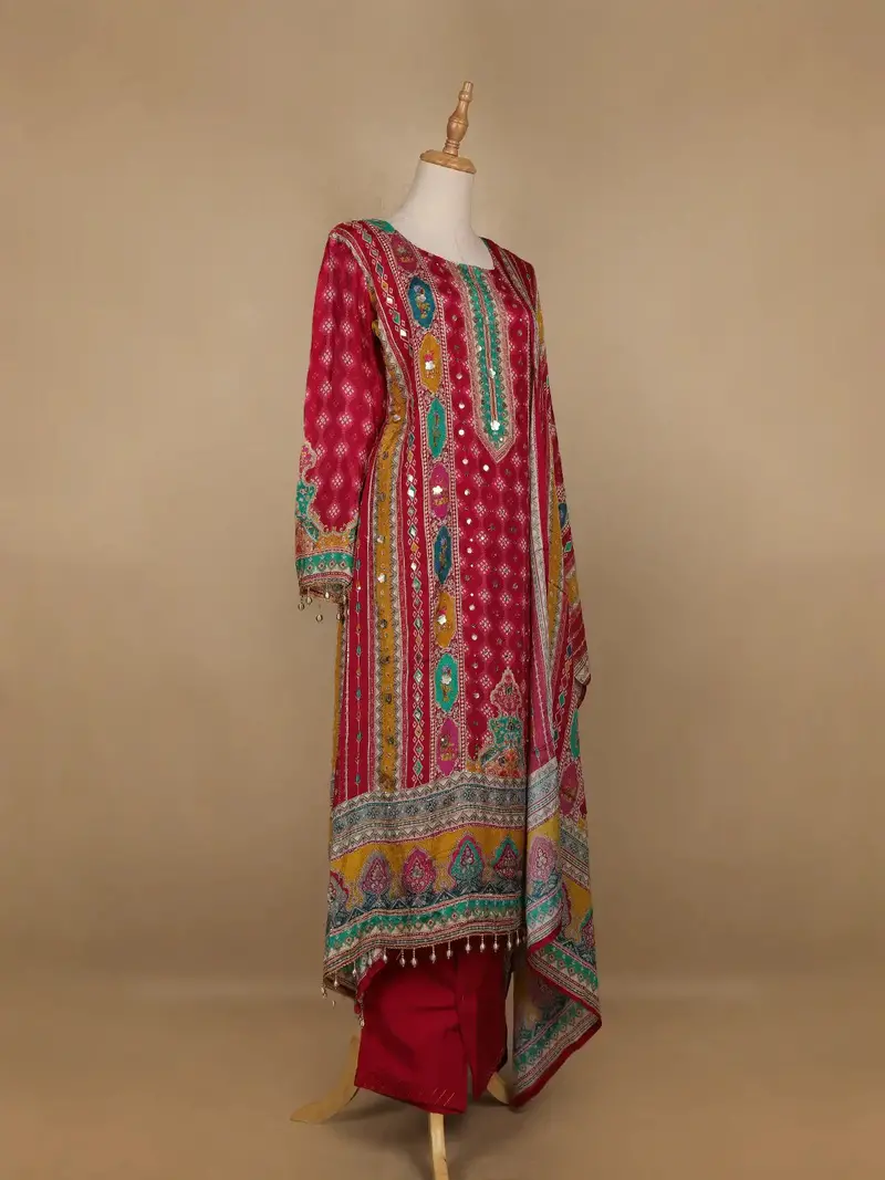 Red Mirror Designed Crepe Salwar Suit 4