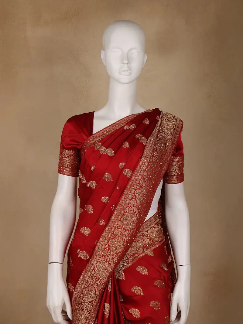 Red Paisley Woven Banarasi Silk Saree 2