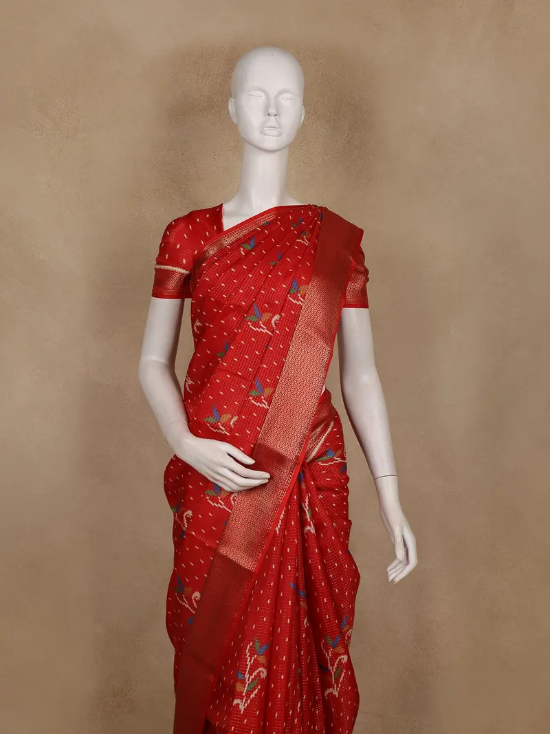 Red Pochampally Ikat Design Cotton Saree With Zari Border 2