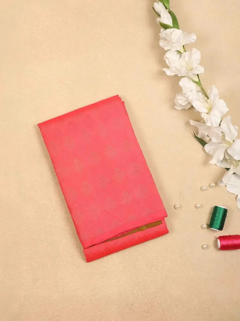 Red Pure Kanchipuram Bridal Silk Saree With Flower Design On  The Body And Without Border 1