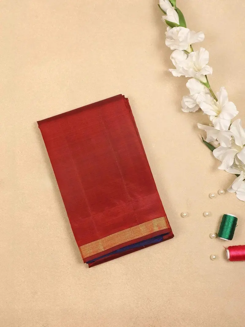 Red Pure Kanchipuram Silk Saree With Plain Body Design With Zari Border 1