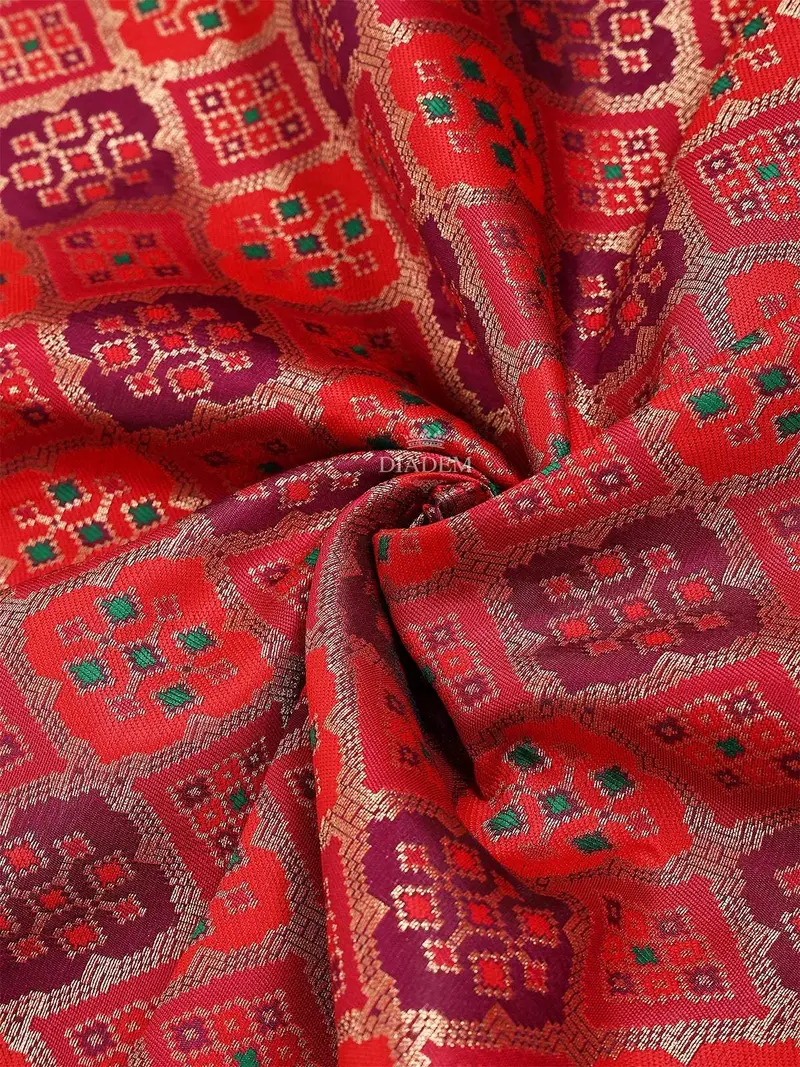 Red Semi Banarasi Saree With Geometric And Floral Motif On The Body With Border 2
