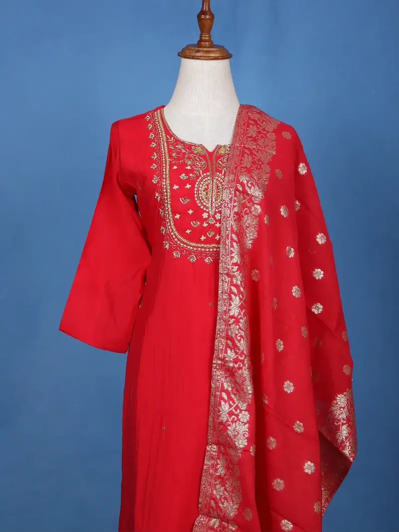 Red Sequins Design Georgette Salwar Suit 2