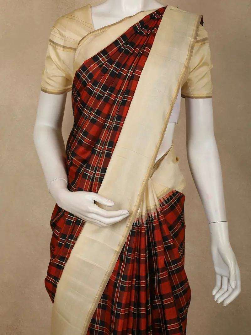 Rich Brick Red And Deep Black Checked Woven Design Pure Kanchipuram Silk Saree With Contrast Temple Zari Border 2