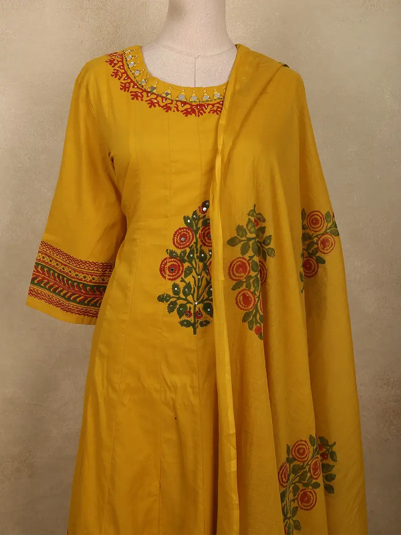 Rich Mustard Marigold Yellow Floral Thread Embroidered Design Cotton Palazzo Suit 2