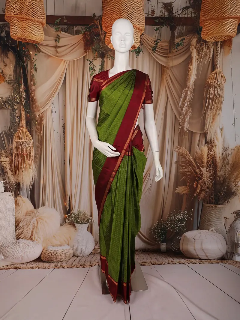Rich Olive Green Mini Checked Woven Design Kanchipuram Silk Saree With Solid Border 1