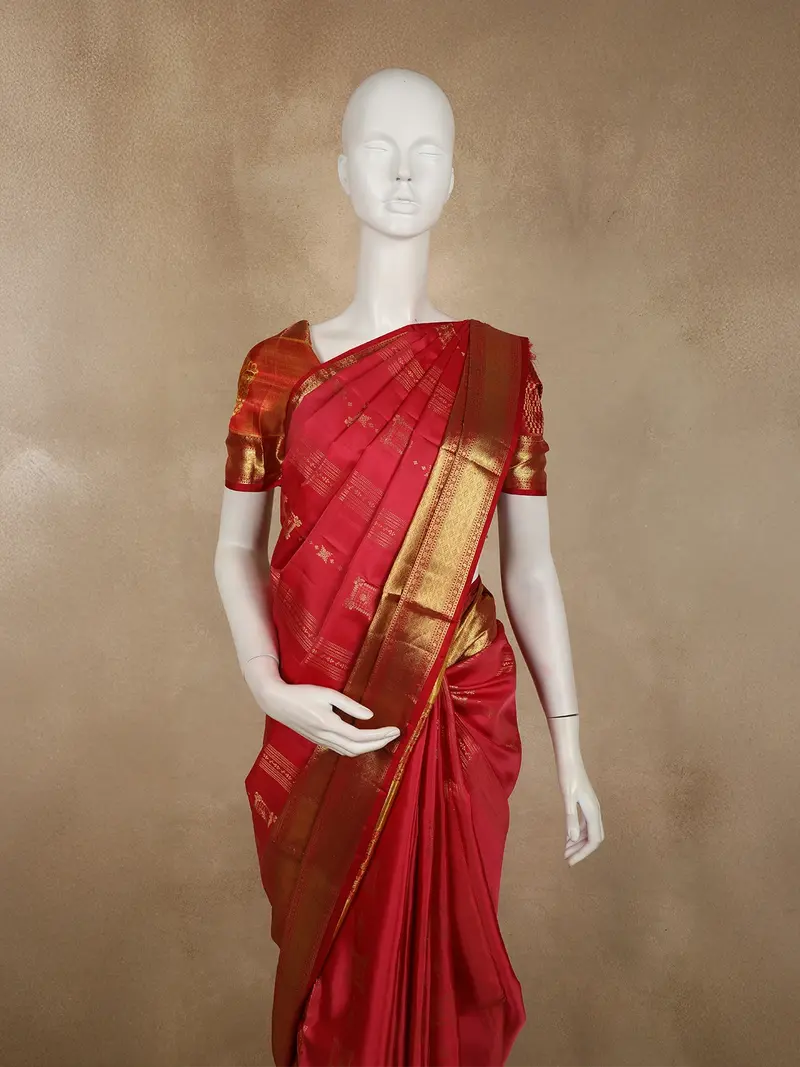 Rich Rani Pink Striped Zari Woven Design Pure Kanchipuram Silk Saree With Zari Border 2