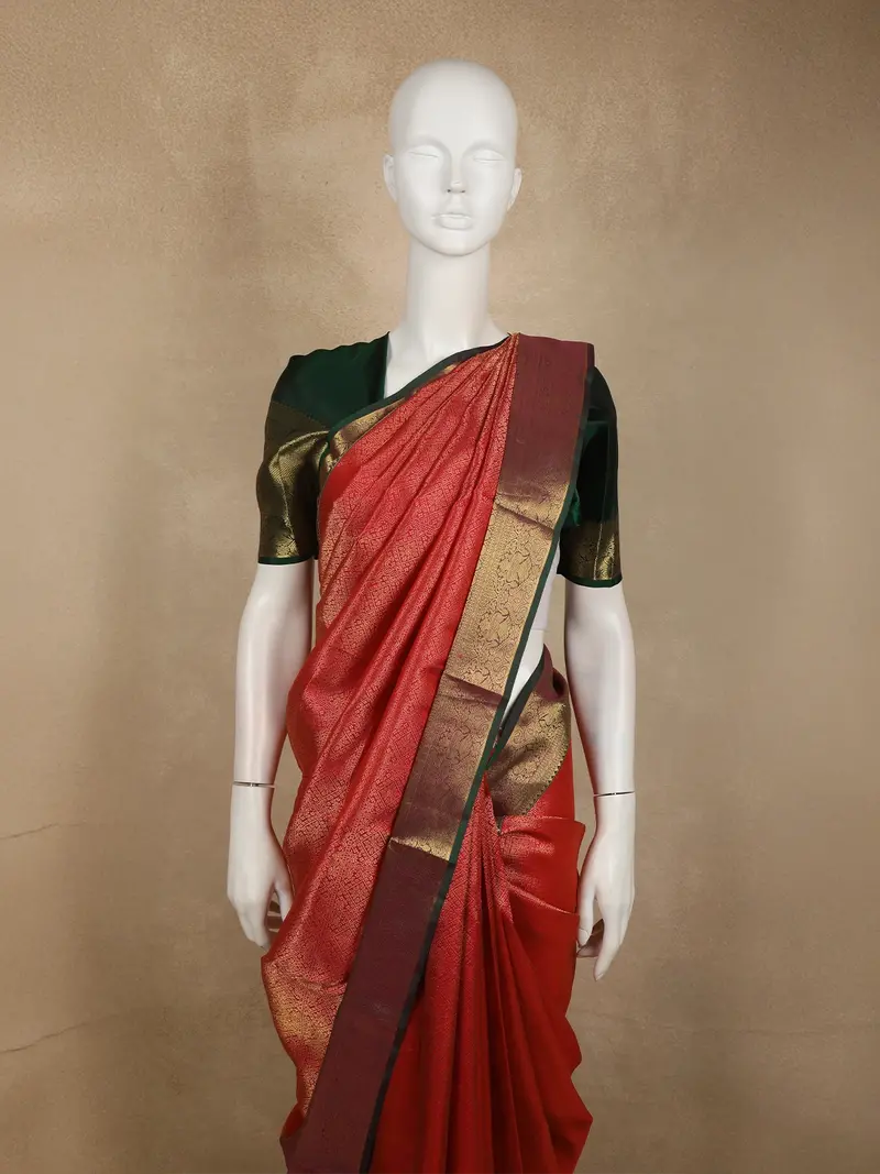 Rich Vermilion Red Geometric Zari Woven Design Pure Kanchipuram Silk Saree With Contrast Zari Border 2