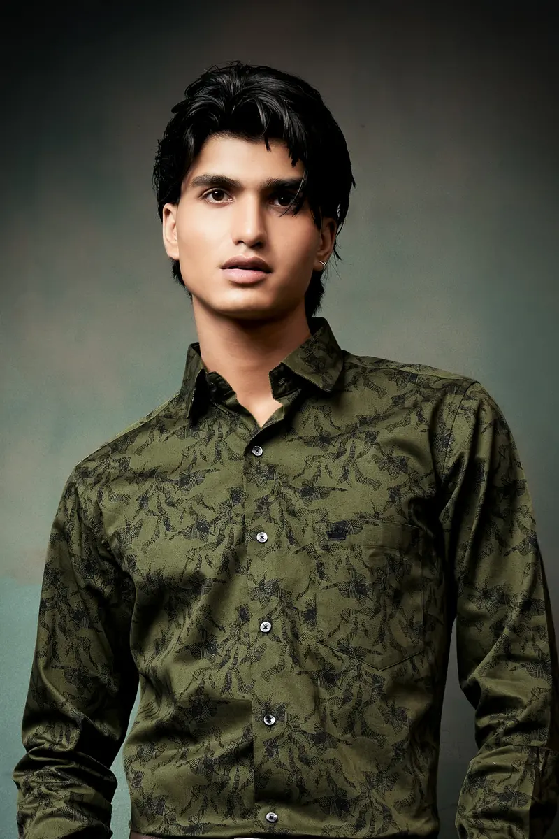 Rifle Green Printed Subtle Sheen Super Soft Premium Cotton Shirt 2