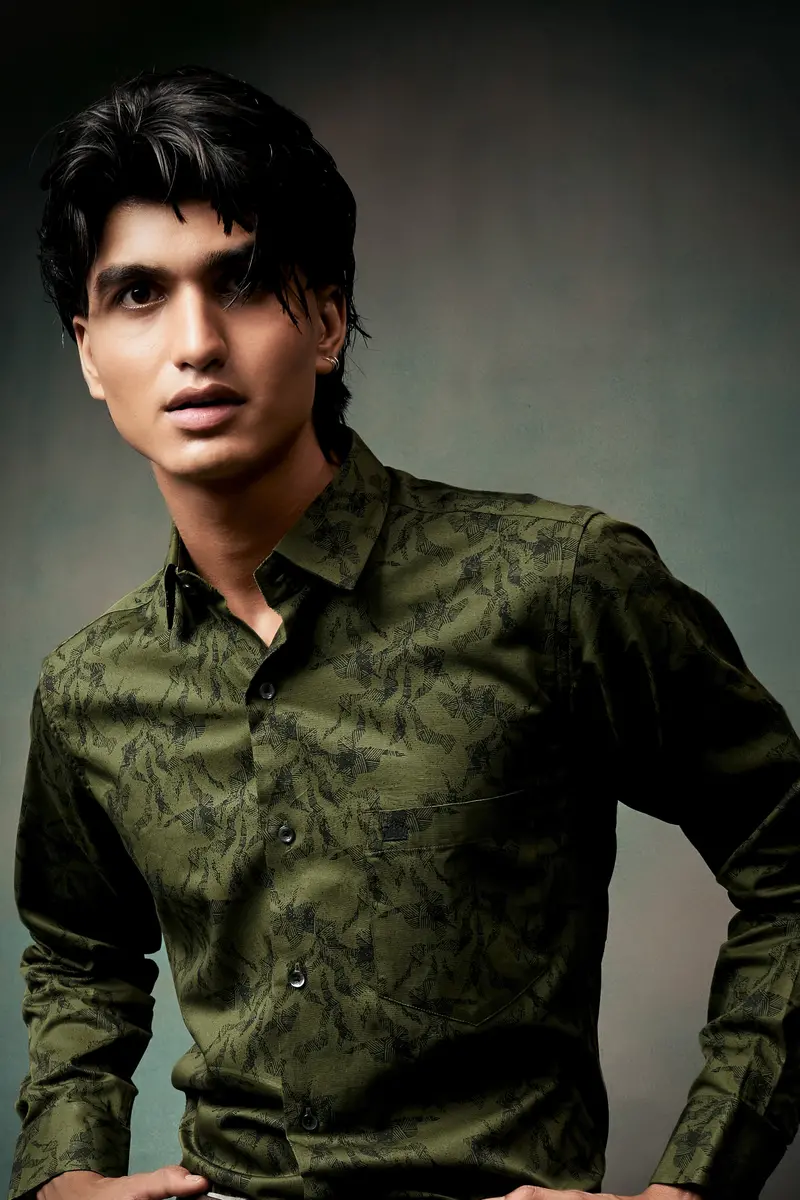 Rifle Green Printed Subtle Sheen Super Soft Premium Cotton Shirt 5