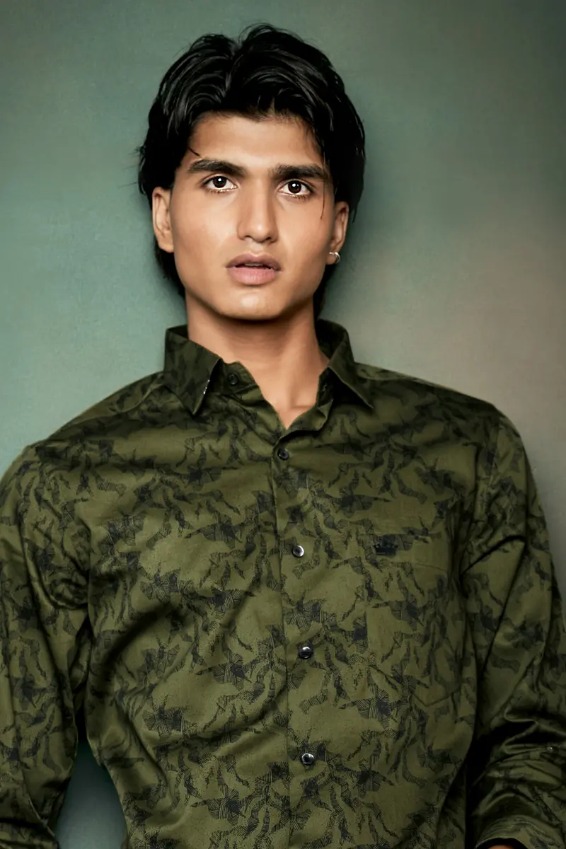Rifle Green Printed Subtle Sheen Super Soft Premium Cotton Shirt 6