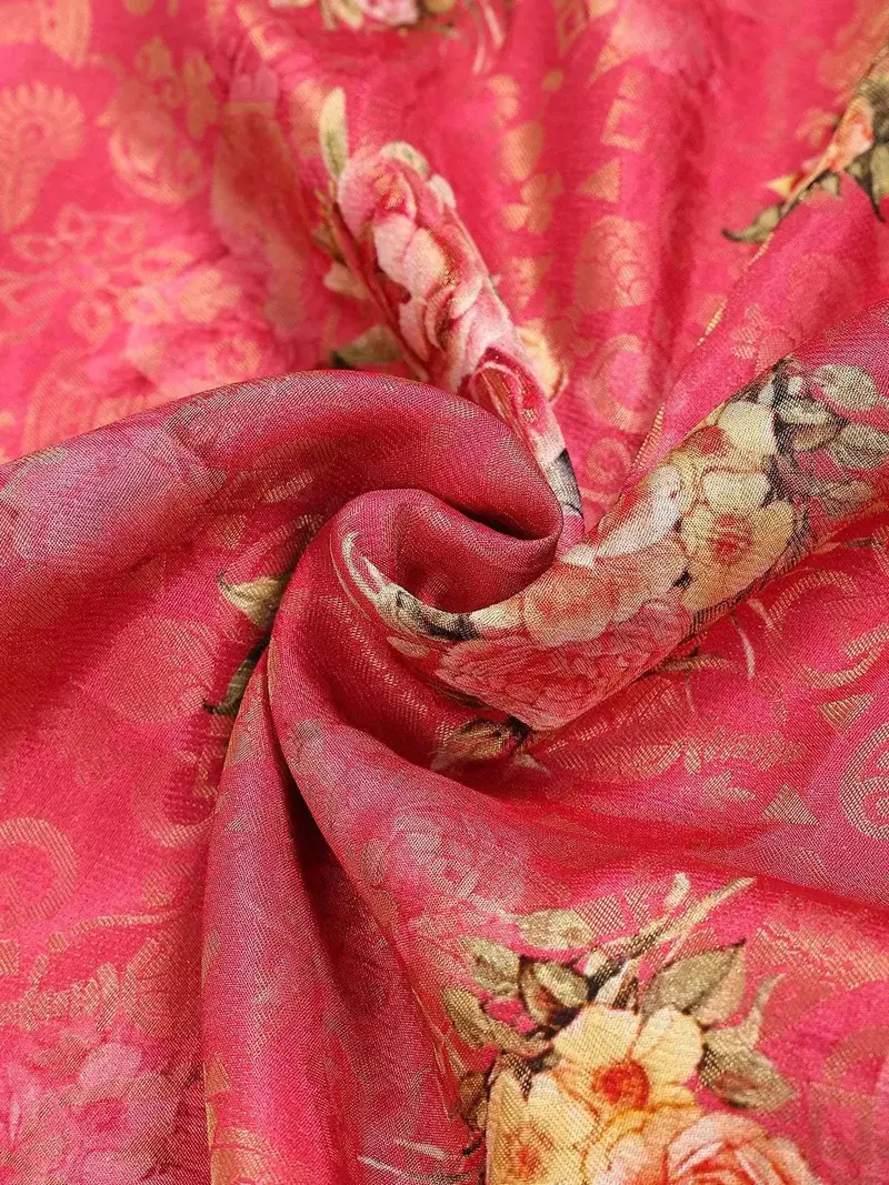 Rose Pink Banarasi Saree With Floral Design On The Body And Contrast Border 2