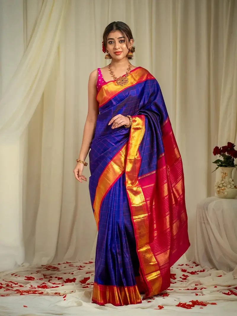 Royal Blue Check Woven Pure Kanchipuram Silk Saree 1