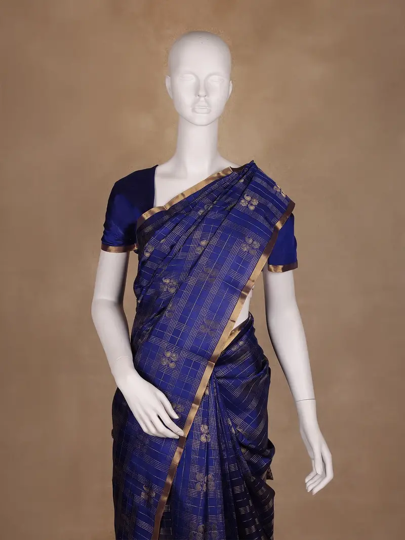 Royal Blue Checked Peacock Motif Kanchipuram Silk Saree 2