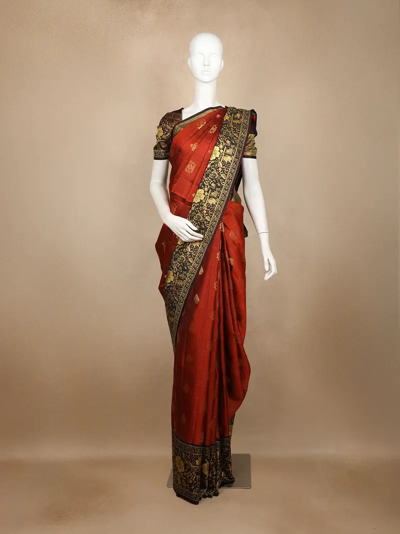 Rust Red Checked Woven Pure Kanchipuram Silk Saree With Contrast Zari Border 1