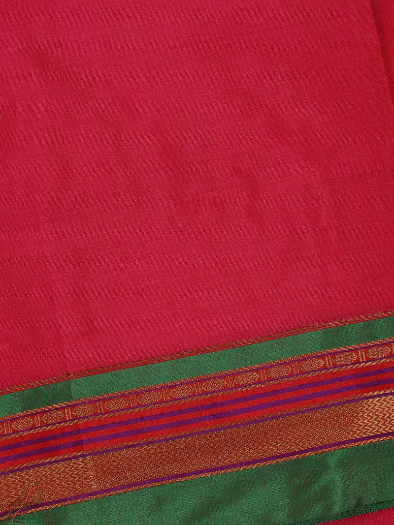 Rust Red Solid Design Semi Silk Cotton Saree With Contrast Border 2
