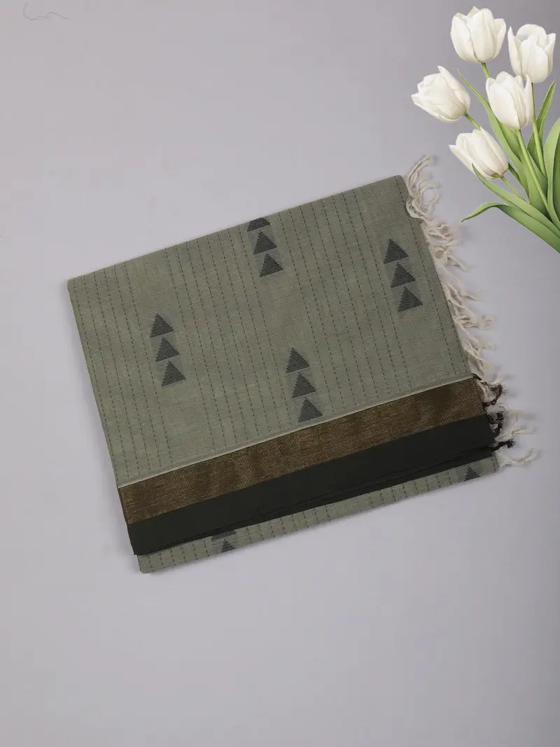 Sage Green Geometric Triangle Motif Woven Cotton Saree With Contrast Border 1