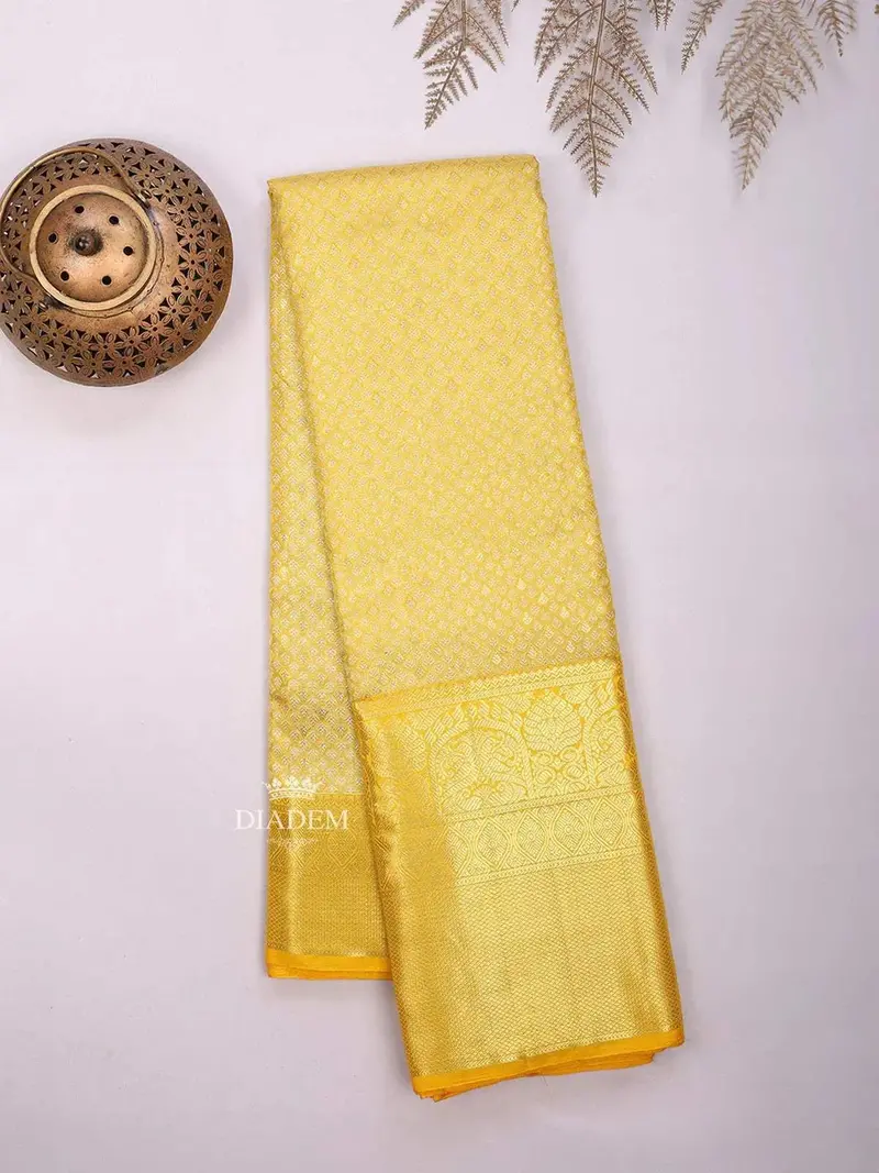 Sandal Pure Kanchipuram Bridal Silk Saree With Zari Brocade On The Body And Zari Border 2