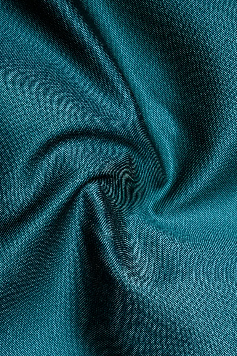 Sapphire-Peacock Blue Solid Wool Rich Single Breasted Slight Stretch Suit 3