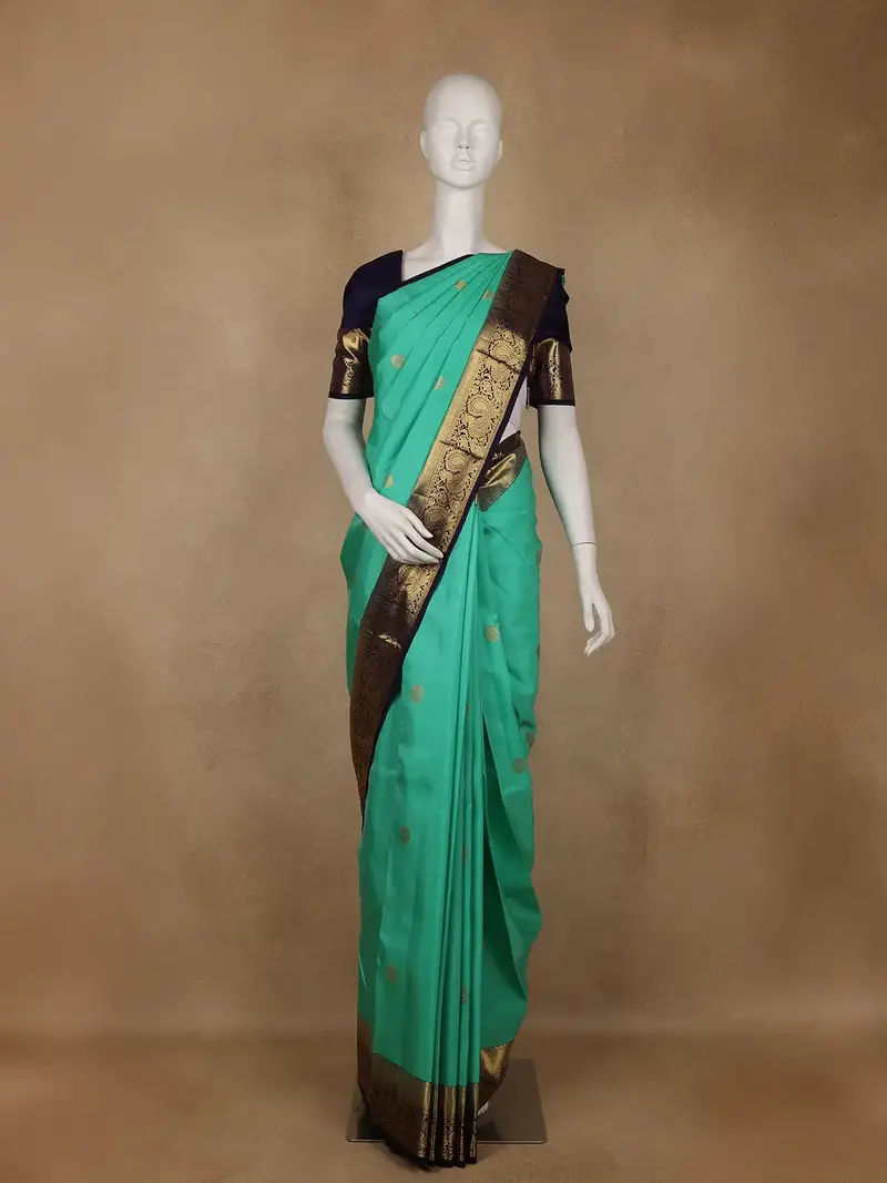 Sea Green Butta Woven Pure Kanchipuram Silk Saree With Navy Blue Zari Border 1