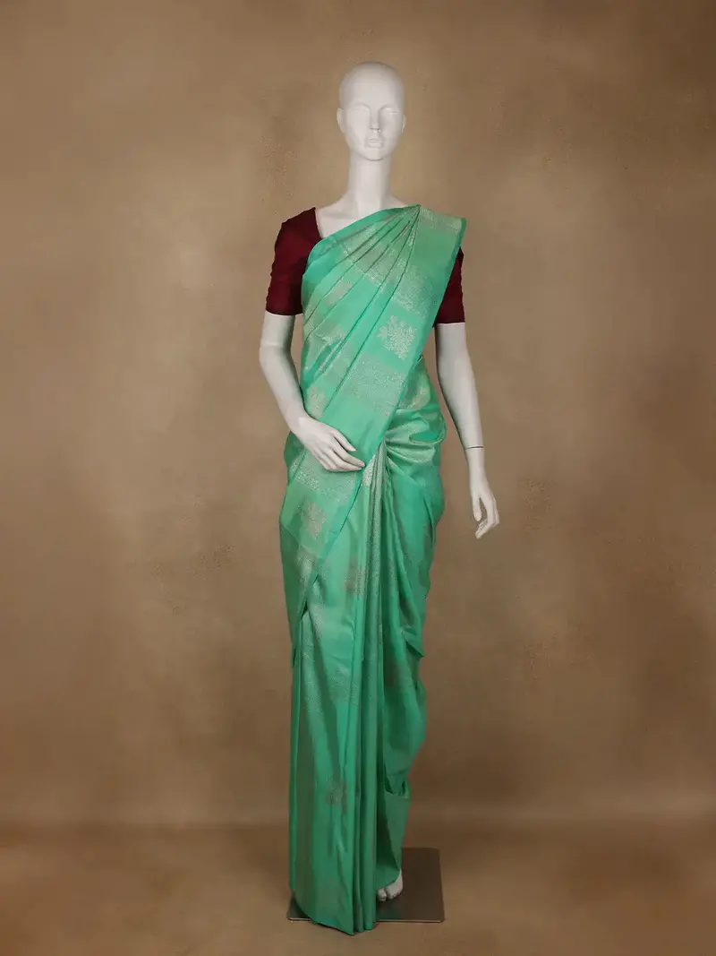 Sea Green Floral Woven Pure Kanchipuram Silk Saree 1