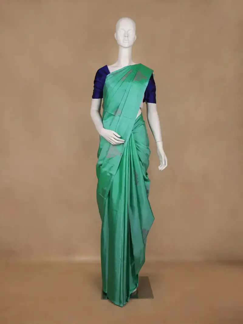 Sea Green Floral Woven Pure Kanchipuram Silk Saree 1