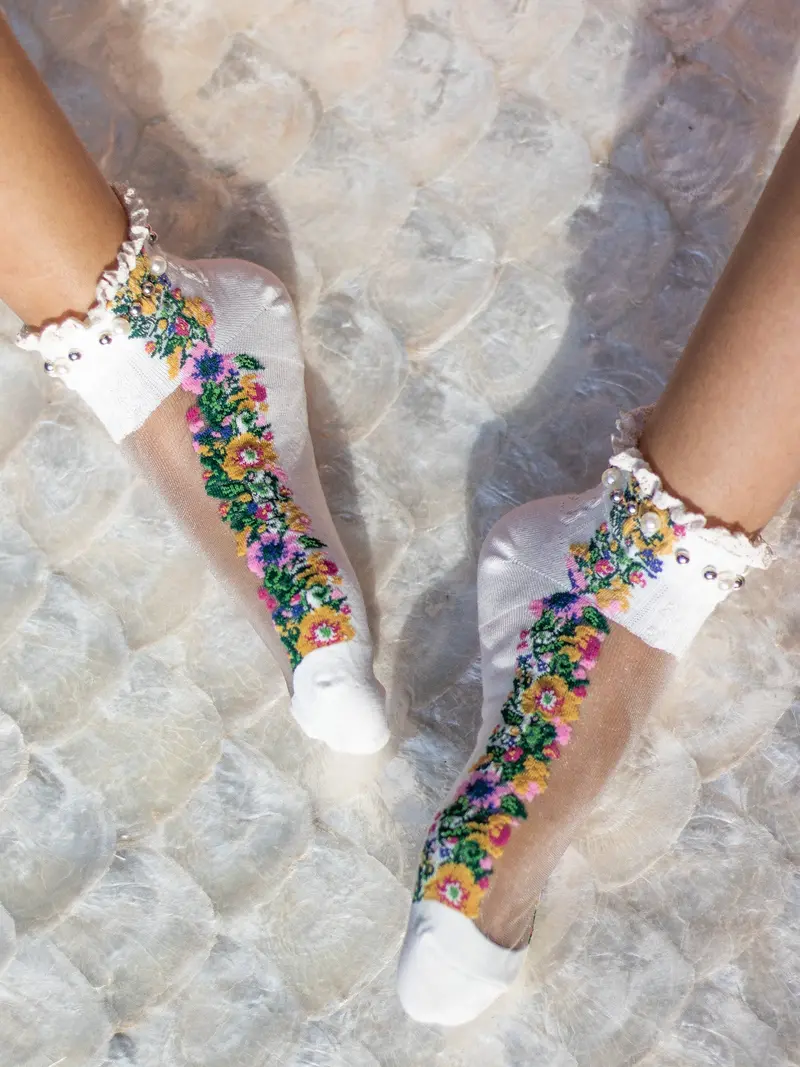Sheer Ankle Pearls Flowers Vine Cream 1
