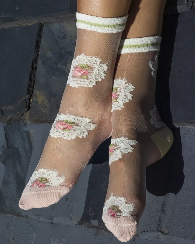 Sheer Floral Bouquets Swirls Pink White 1