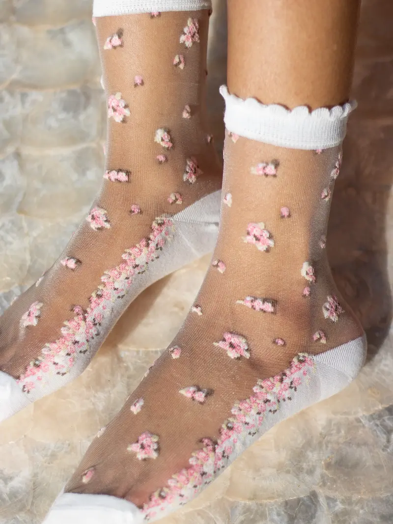 Sheer Little Flowers White 1