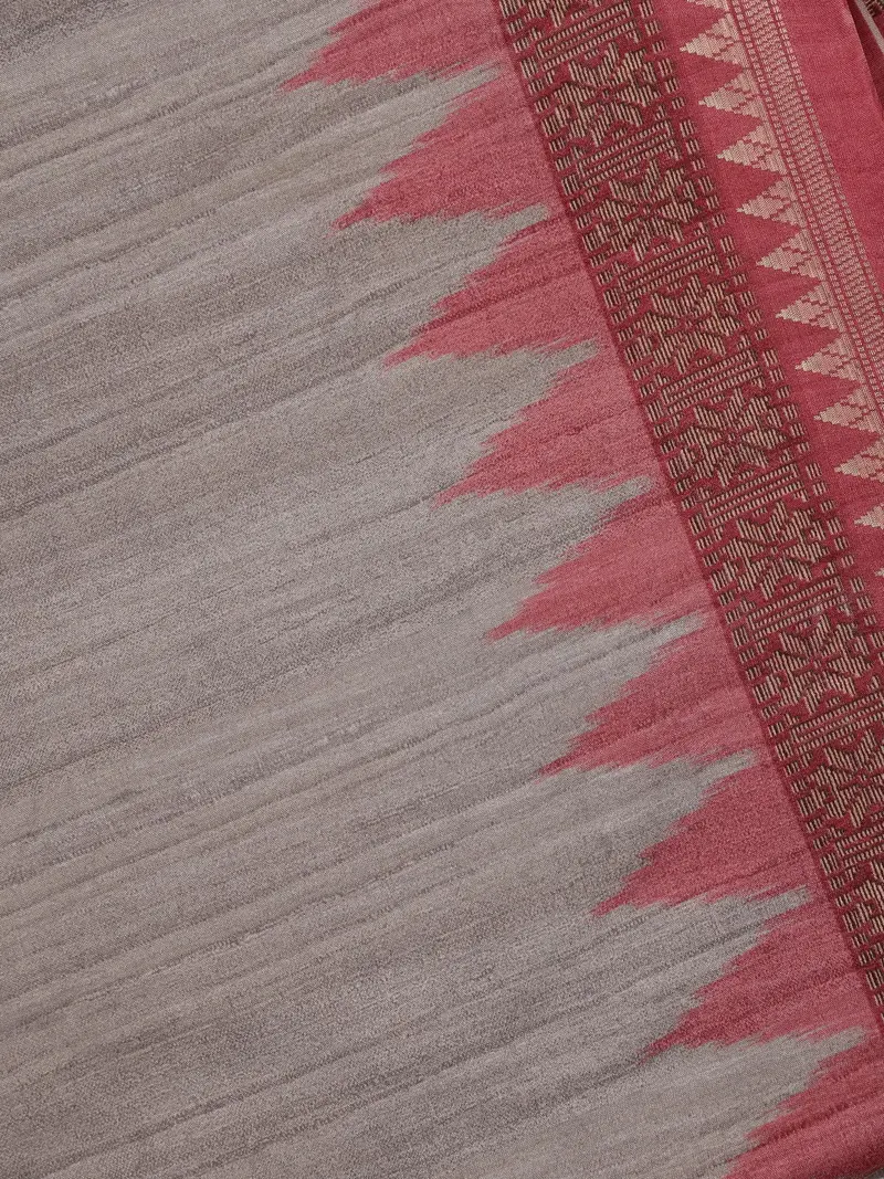 Silver Grey Solid Designed Semi Tussar Saree 2