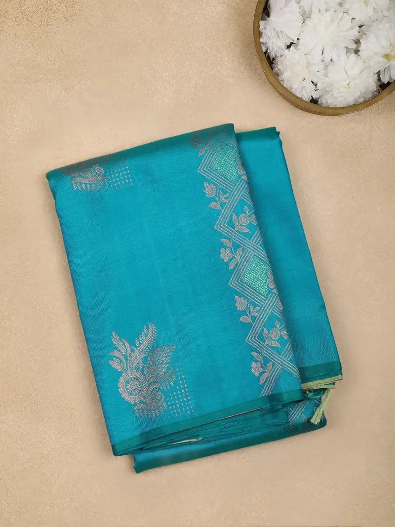 Sky Blue Floral Woven Pure Kanchipuram Silk Saree 1