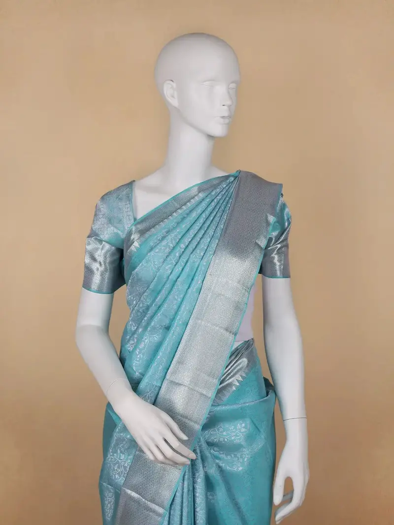 Sky Blue Floral Woven Pure Kanchipuram Silk Saree 2