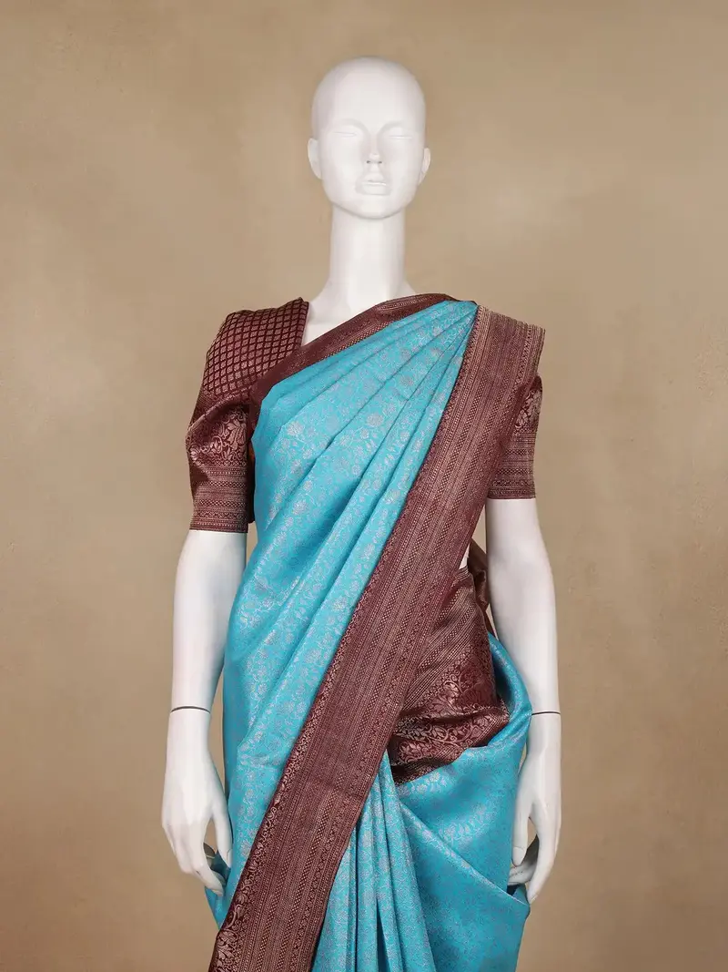 Sky Blue Floral Woven Pure Kanchipuram Silk Saree 2